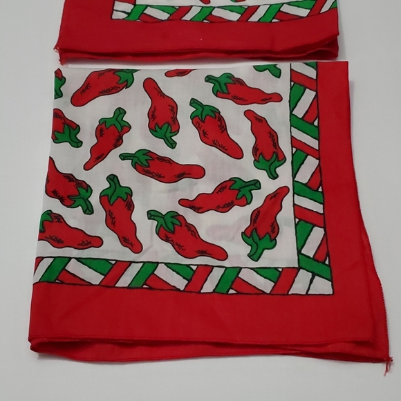 2 New Unique Red Hot Chili Pepper Bandanas - Picture 2 of 8